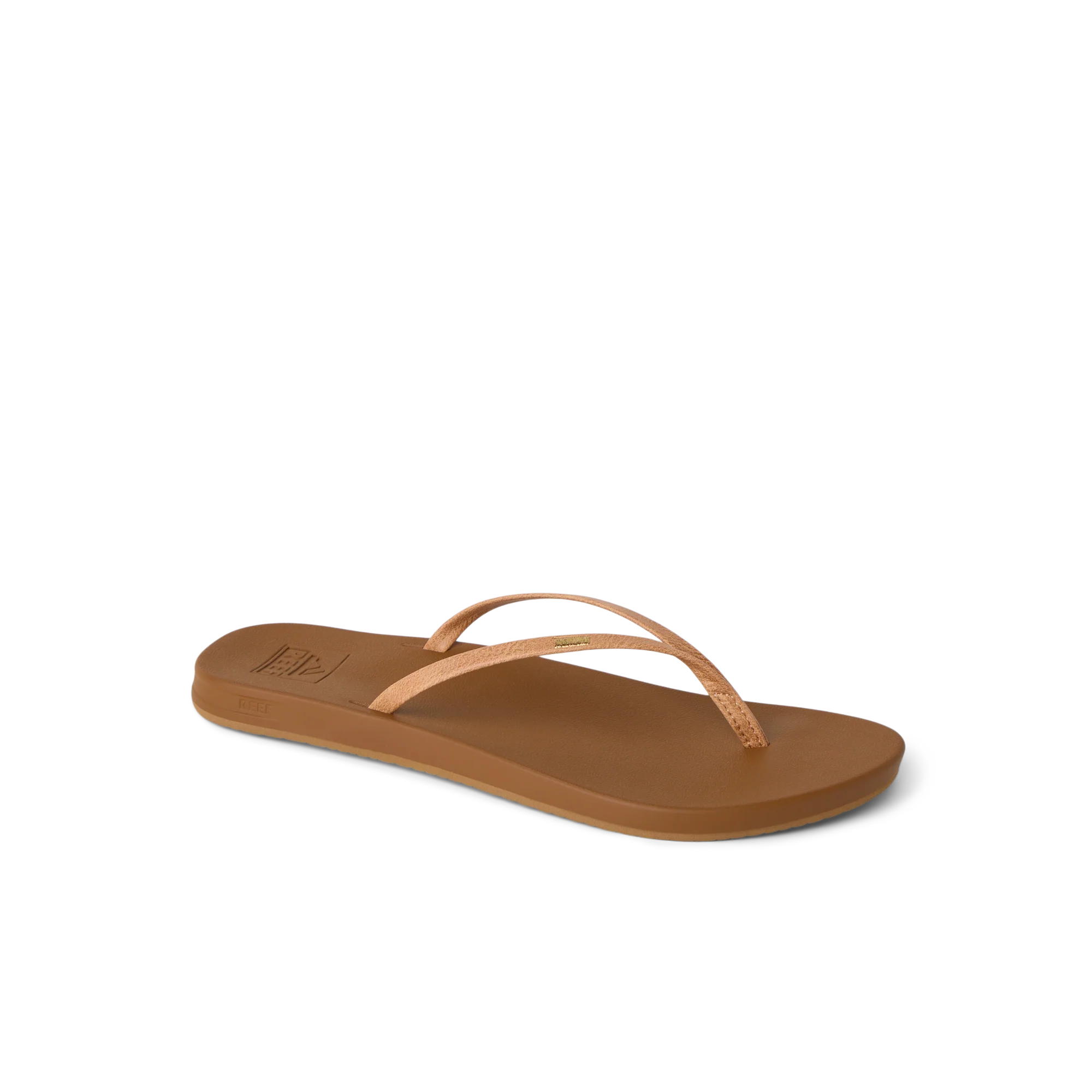 CI9320_CUSHION_SLIM_NATURAL_MAIN_SHADOW.webp