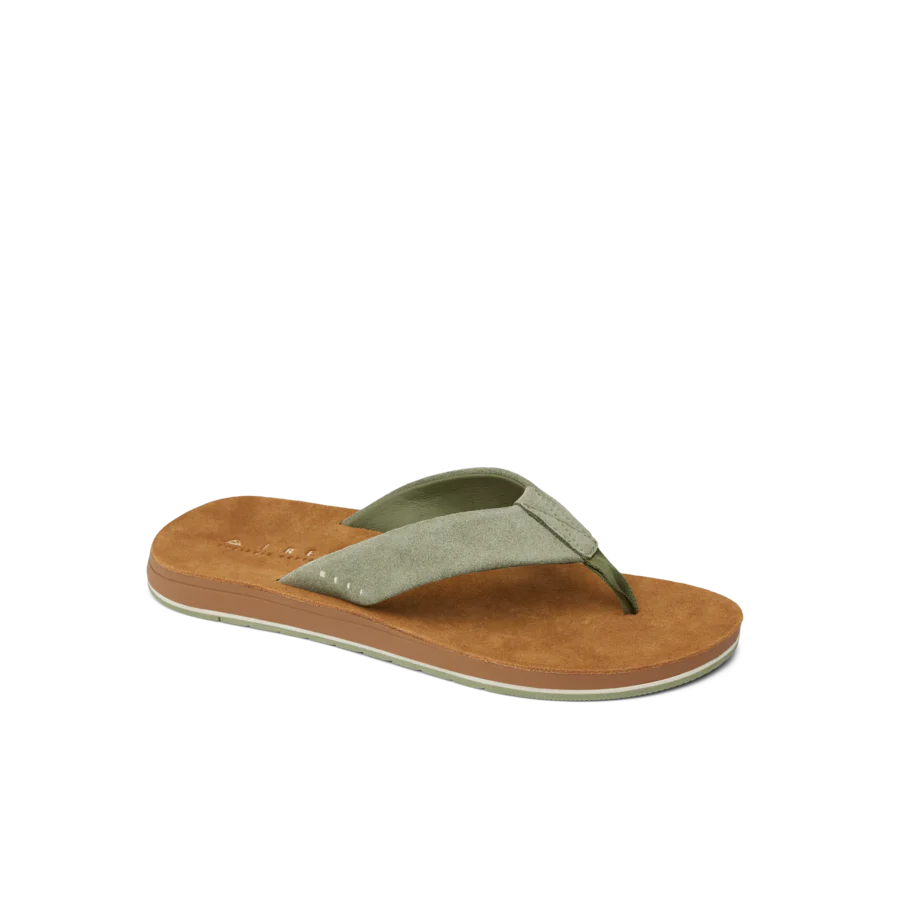 CJ7272_OJAI_CLASSIC_FADED_OLIVE_MAIN-900x900-c4cc11b.webp