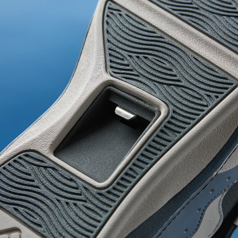 CJ8914_SWELL_CRUISER_SLIDE_DEEP_GREY_312-1501x1000-6b42342_1.webp