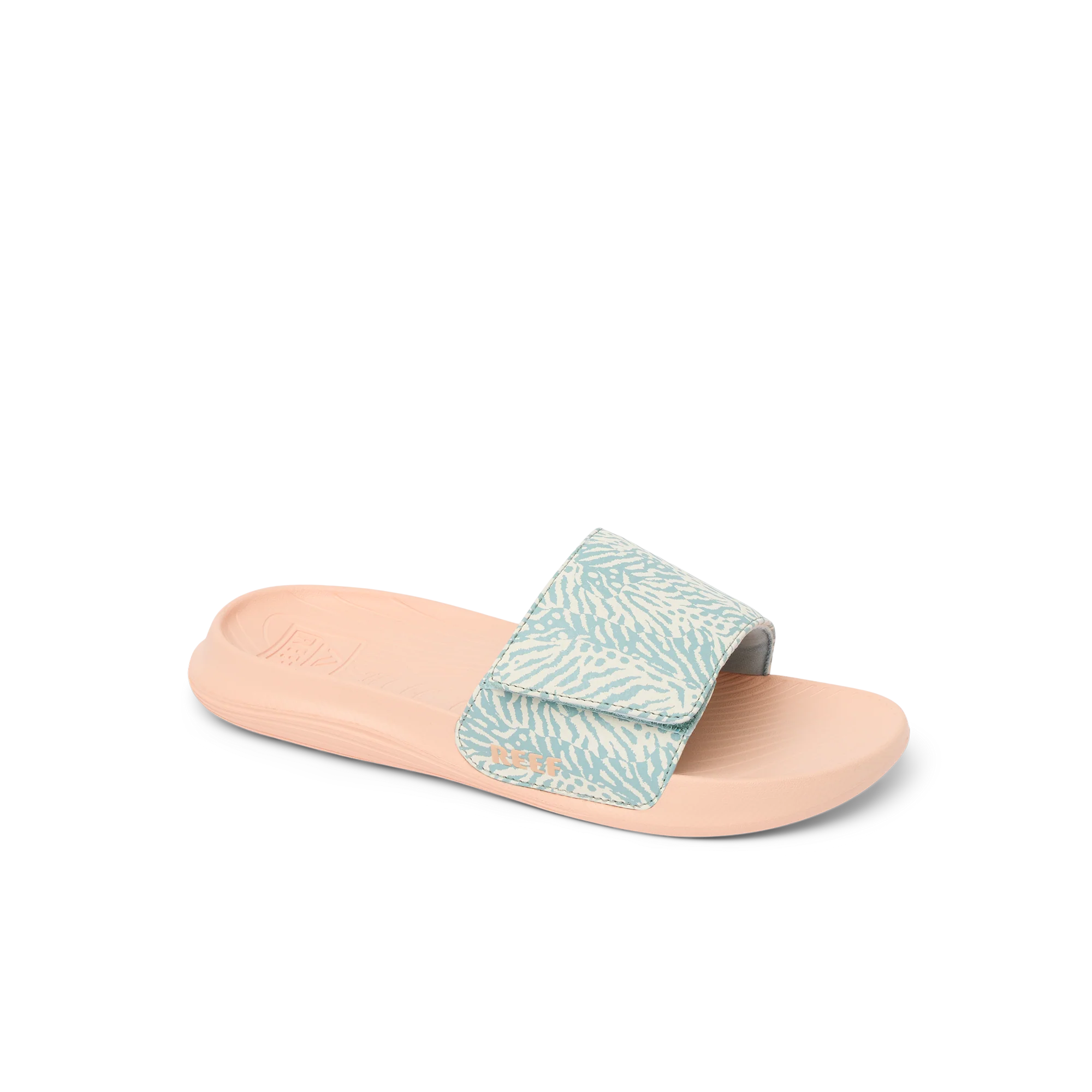 CJ9224_G_KIDS_SALTY_SLIDE_BLUE_HAZE_MAIN_SHADOW.webp