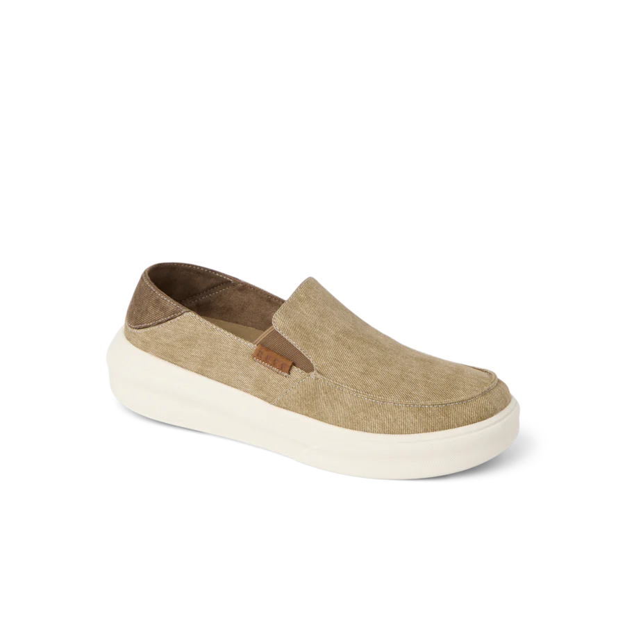 CJ9370_SWELLSOLE_PACIFIC_TAN_MAIN_SHADOW-900x900-c4cc11b.webp