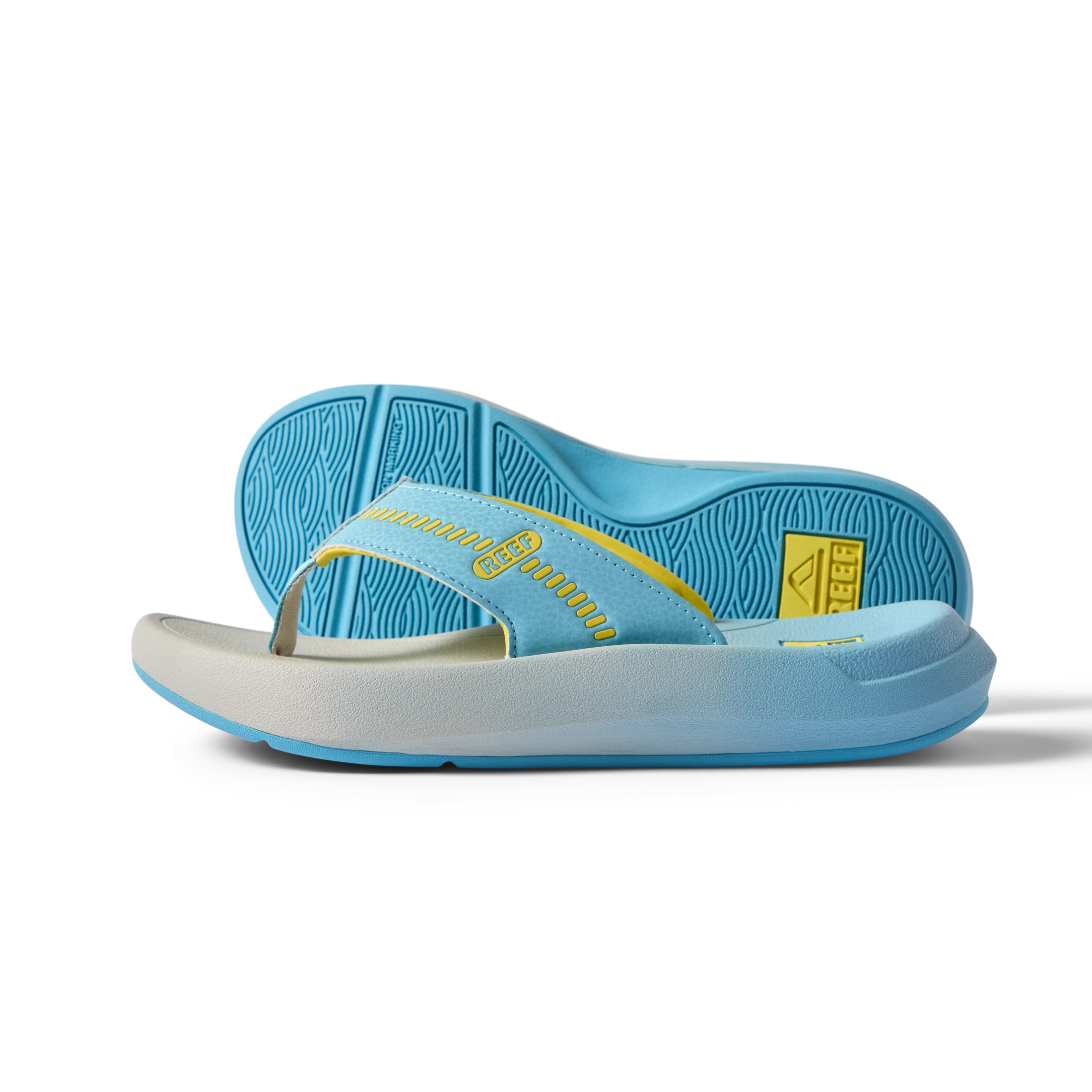 Cruiser_Light_Blue_Yellow_CJ7259_-_28_WB-3000x3000-fa103c3_1.webp
