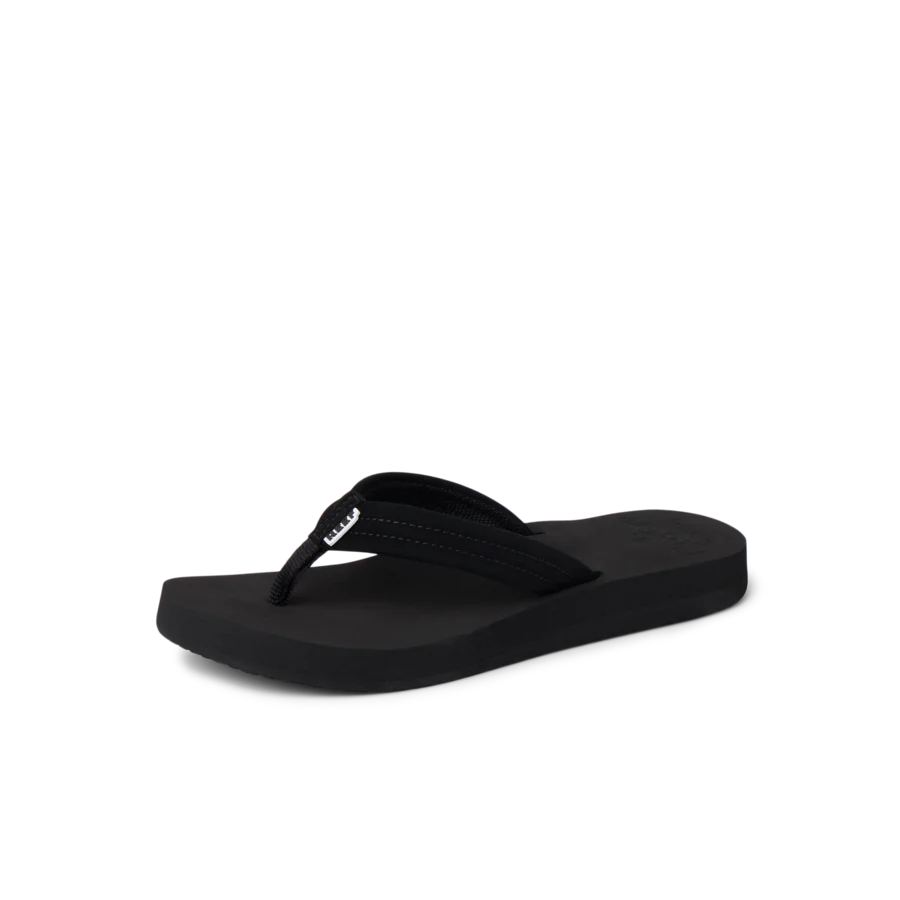RF001454BK2_REEF_CUSHION_BREEZE_BLACK_BLACK_LS_shadow_png-900x900-c4cc11b.webp